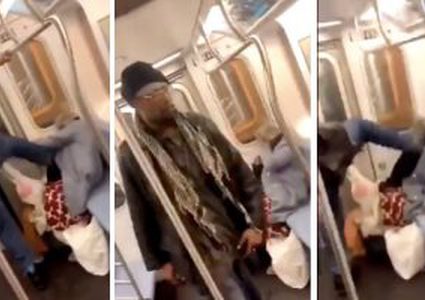 امريكا .. شباب يعتدي على امراة مسنة في قطار الانفاق