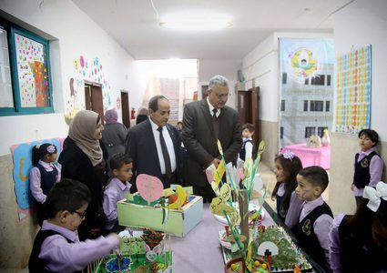 المحافظ أبو بكر يزور مدارس الإسراء النموذجية ورياضها