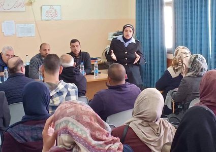 المركز المتنقل ينظم محاضرة حول الاستخدام الامن للإنترنت