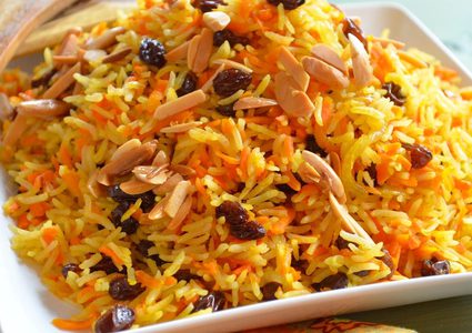 طريقة عمل رز بخاري بالجزر