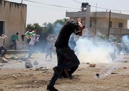 اصابتان في مواجهات مع الاحتلال على مدخل مخيم الجلزون