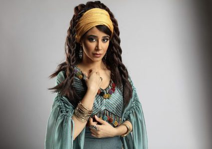 أسيل عمران تكشف شرط تامر حسني للعمل معه