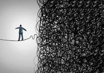 4 طرق للتخلص من شعورك بالخوف تجاه المسقبل