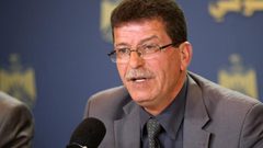 قدورة فارس: الأسرى بصدد اتخاذ خطوات تصعيدية داخل السجون