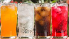 ماذا يحدث لجسدك بعد تناول المشروب الغازي؟