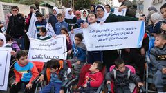 تعليق العمل بمراكز تأهيل ذوي الإعاقة بمخيمات غزة لممارسات الأونرو