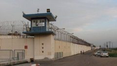 الاحتلال يمنع محاميا من زيارة الأسرى في سجن "إيشل"