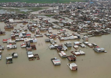 ارتفاع عدد ضحايا سيول وفيضانات إيران إلى 38 قتيلا