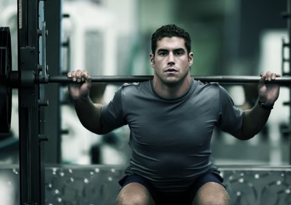 6 فوائد لا تتوقعها لرياضة رفع الأثقال