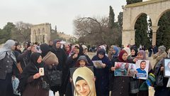 اعتقال أمهات أسرى خلال اعتصام بساحات الأقصى