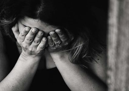 المرأة التي لا تستطيع الشعور بالألم!