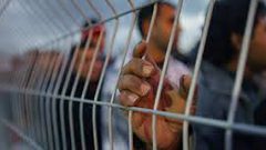 خمسة أسرى يدخلون أعوامًا جديدة في سجون الاحتلال