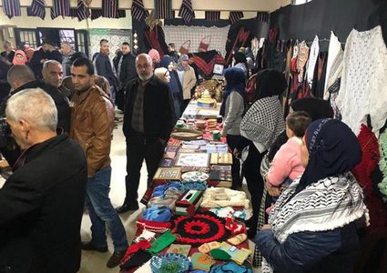 المخيمات الفلسطينية في لبنان تتمسك بحق العودة في يوم الأرض