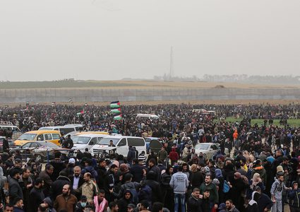 إصابة 7 صحفيين خلال تغطيتهم مليونية العودة شرق غزة