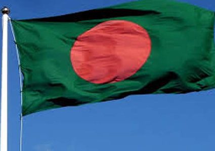 حريق يلتهم 300 متجر في دكا ولا اصابات