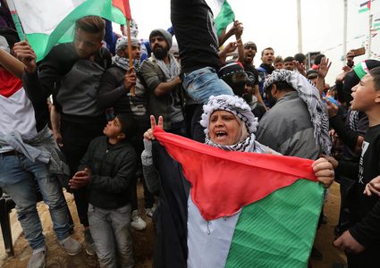 مسيرات العودة ..غزيون:  أمل وحلم بالعودة ورفع الحصار