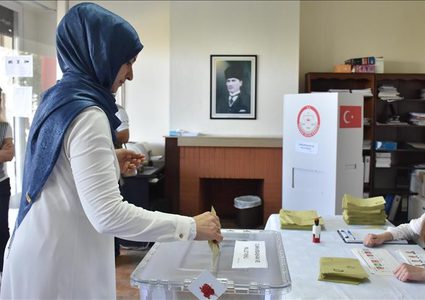 بدء فرز الأصوات في الانتخابات التركية المحلية