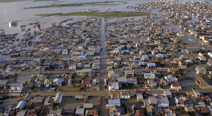 ارتفاع عدد ضحايا السيول في ايران الى 54 قتيلا