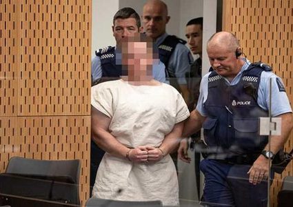 سفاح المسجدين يشتكي "قلة المزايا" في سجنه