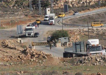 قوات الاحتلال تغلق مدخلي النبي صالح وعابود شمال غرب رام الله