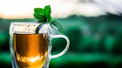 عادة قاتلة خلال شرب الشاي