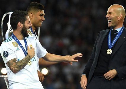 زيدان حصل على "صفقته الأولى" وباب الانتقالات مغلق