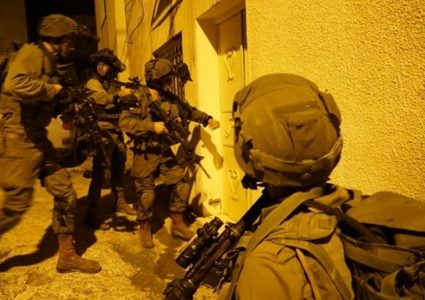 إصابات واعتقالات في قلنديا وكفر عقب