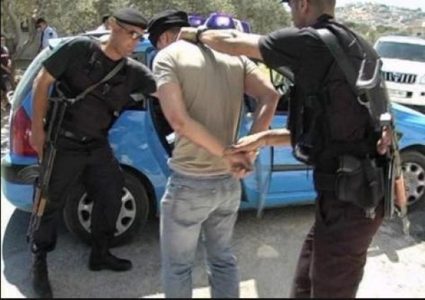 الشرطة تلقي القبض على 6 اشخاص مشتبه بهم بلعب القمار