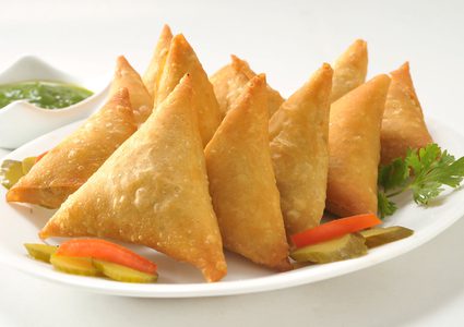 سمبوسك مسخّن الدجاج المخبوز