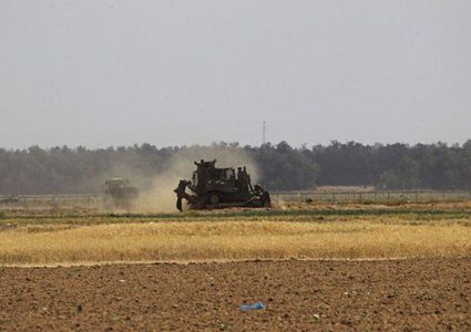 توغل محدود لجرافات الاحتلال شرقي البريج