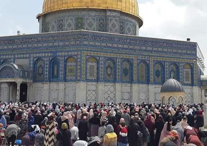 40 ألف مصل في رحاب  الأقصى في ذكرى الإسراء والمعراج