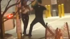 "ضربني وبكى وسبقني واشتكى".. لكمها بعنف ومطالبة بدفع الثمن!