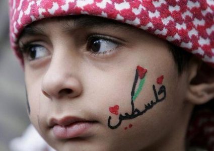 أكثر من نصف مليون طفل فقير في الضفة وغزة