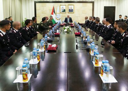 الحمد الله يستقبل طاقم التدريب الأمني الايطالي