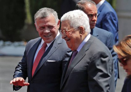 الرئيس يصل منطقة البحر الميت بالأردن للمشاركة في مؤتمر دافوس