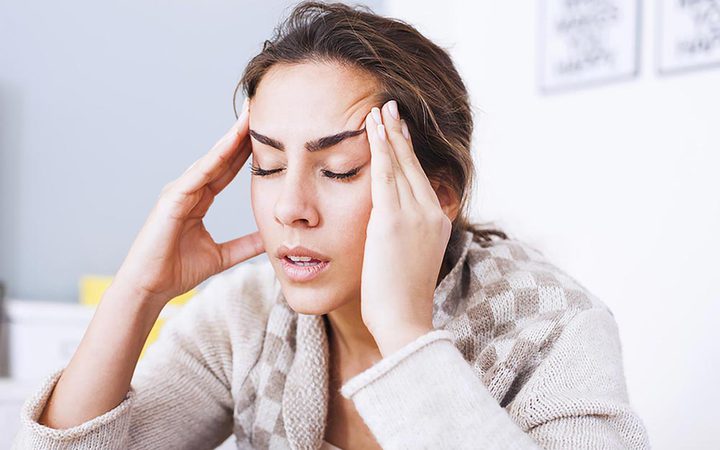 علاج صداع الرأس بالمسكنات والماء