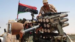 الجيش الليبي يهدد بضرب أي مطار تقلع منه طائرات حربية
