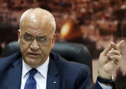 عريقات: لا أستبعد اعتراف ترامب قريبا بدولة فلسطينية مستقلة في غزة