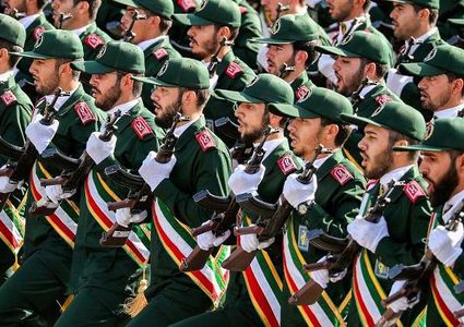 واشنطن بصدد إدراج الحرس الثوري الإيراني على قائمة الإرهاب