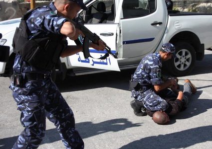 الشرطة تقبض على  مشعوذ بمدينة نابلس