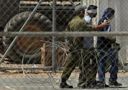 أبو بكر: تأجيل اضراب الأسرى بعد تقدم في الحوار مع إدارة المعتقلات