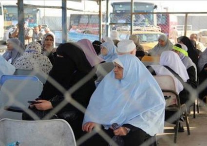 مغادرة الفوج السادس من معتمري غزة عبر معبر رفح