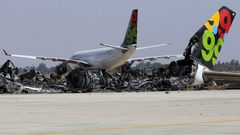 "الجيش الوطني الليبي" يفقد السيطرة على مطار طرابلس السابق