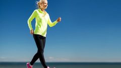 المشي 10 دقائق يوميا يحمي من إعاقة دائمة مستقبلا