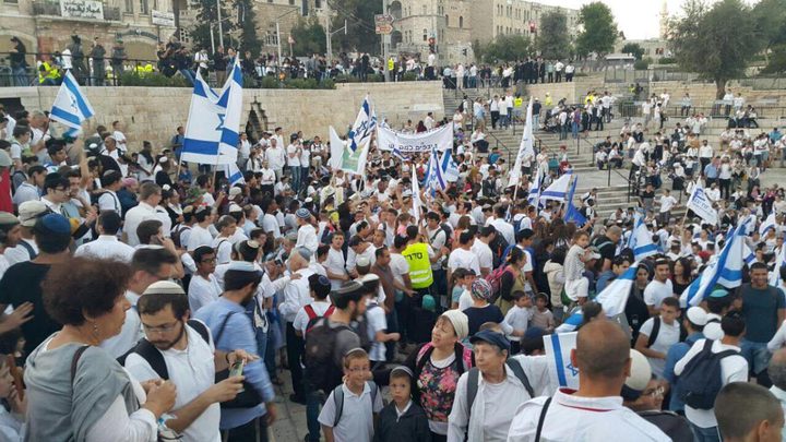مستوطنون يُجدّدون اقتحاماتهم للأقصى وسط دعوات لتكثيفها