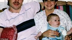 طفل رأى والده يقتل أمه ولم يصدقه أحد فيثبت الجريمة بعد 20 عاما