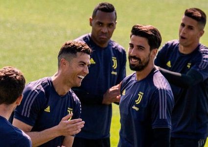 رونالدو يعود إلى تدريبات "اليوفي"