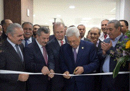 مصطفى: افتتاح قسم الأورام رسالة أن دولة فلسطين قادرة