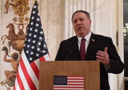 بومبيو يرفض تحديد موقف واشنطن من احتمال إطباق "إسرائيل"على الضفة