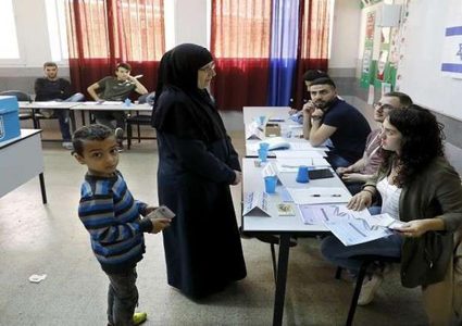 القوائم العربية تحصل على 10 مقاعد وفق نتائج شبه نهائية